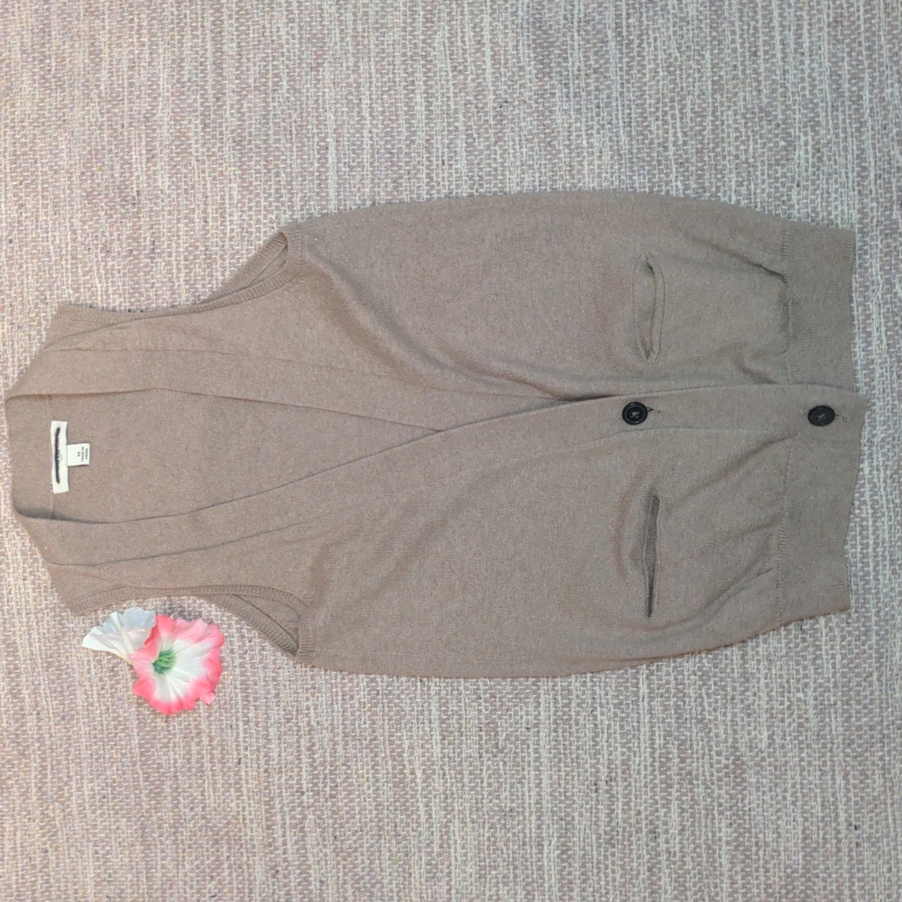 Banana Republic Silk Cashmere Beige Cardigan Sweater Vest Sz XS